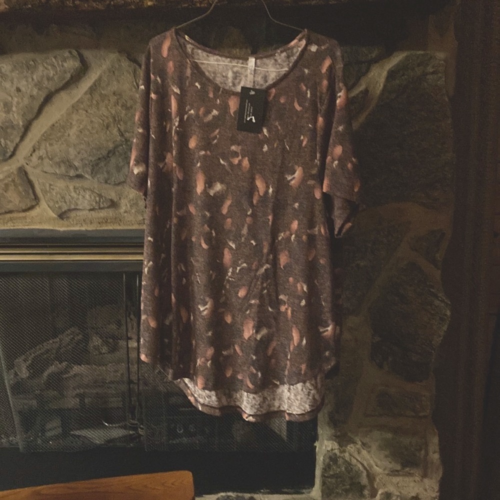 Sophia Grace NWT Size M Tunic Top